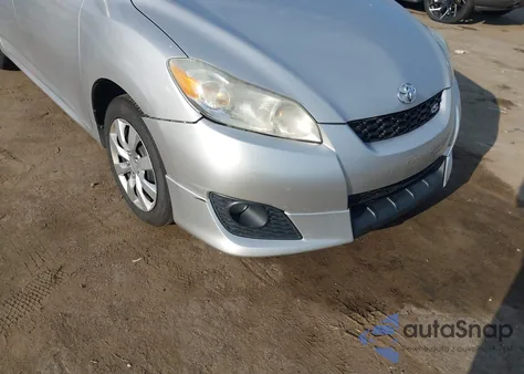 2009 Toyota Matrix S from USA, damaged, VIN 2T1LE40E29C010033